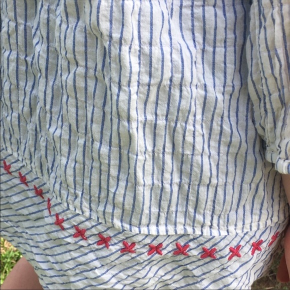 ❤️Host Pick❤️ Sold JOHNY WAS Preppy Floral Top - Picture 6 of 7